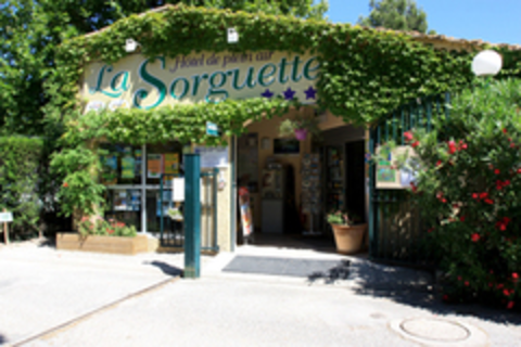 Camping *** La Sorguette